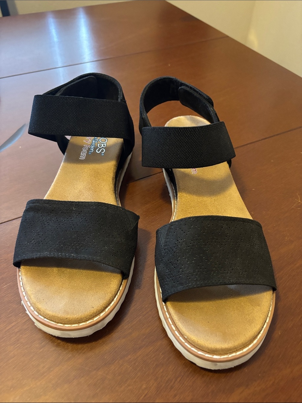 Skechers Black elastic strap platform Sandals women’s size 8.5